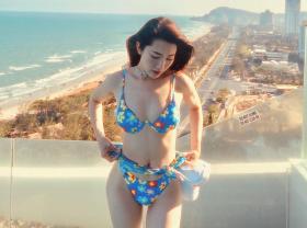 Mốt bikini giúp dàn mỹ nhân Việt khoe đường cong nóng bỏng  第20张