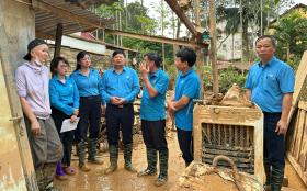 Liên đoàn Lao động tỉnh Yên Bái chung tay khắc phục hậu quả cơn bão số 3