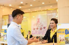 Nam A Bank giảm lãi suất, đồng hành cùng bà con vùng bão lũ 