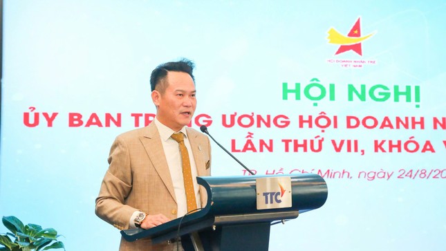  Hội nghị Ủy ban Trung ương Hội Doanh nhân trẻ Việt Nam: Quyết tâm, đồng lòng xây dựng Hội vững mạnh 