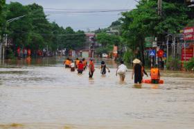  Sư đoàn Lam Sơn giúp đồng bào Thái Nguyên khắc phục hậu quả mưa lũ, sạt lở 第6张