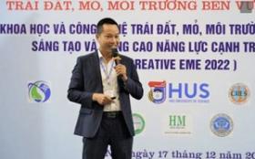 Thực hư clip &quot;giáo viên phải rửa sạch, đem phơi la liệt đầy đường hàng nghìn cuốn sách vở sau lũ&quot;