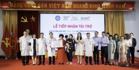  Quỹ Vì Tầm Vóc Việt tài trợ gần 1 tỷ đồng cho Bệnh viện Phụ sản Trung ương 