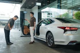  Đi xe sang, bảo dưỡng không tốn kém: Điều tưởng phi lý mà Lexus làm được 