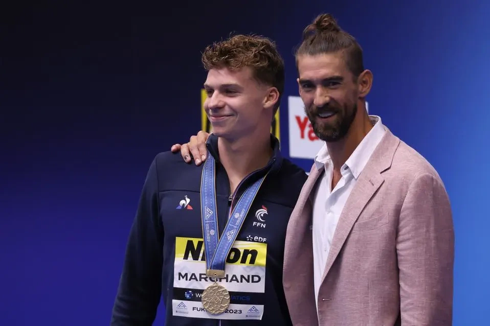 Kình ngư người Pháp phá kỷ lục Olympic của Michael Phelps