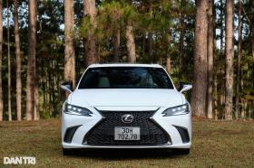 Trải nghiệm Lexus ES 250 F Sport: Lái hay hơn nhưng vẫn thiếu chút để &quot;đã&quot;