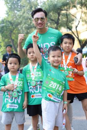  Vui hết mình với đường đua Mastercard Kids Run 2024 