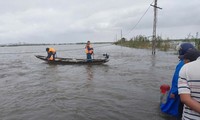  Nhiều vùng còn ngập lụt, hàng nghìn học sinh tại Thừa Thiên-Huế chưa thể đến trường 第12张